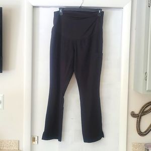 Med Couture maternity scrub pants